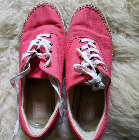 Ugg summer shoes - Picture 3 of 3